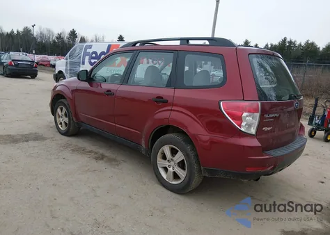 2012 Subaru Forester 2.5X z USA, uszkodzony, nr VIN JF2SHABCXCH430057